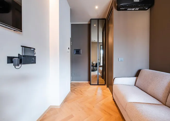 Terrazza Con Jacuzzi E Vista Iconica Sul Duomo Appartamento *