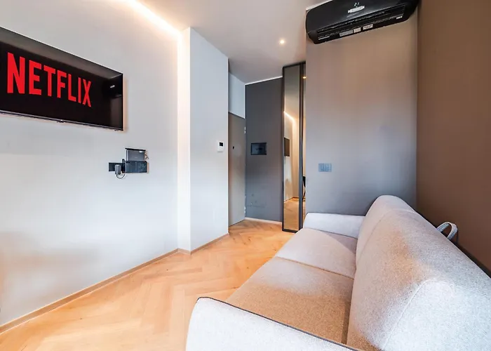 Terrazza Con Jacuzzi E Vista Iconica Sul Duomo Appartamento