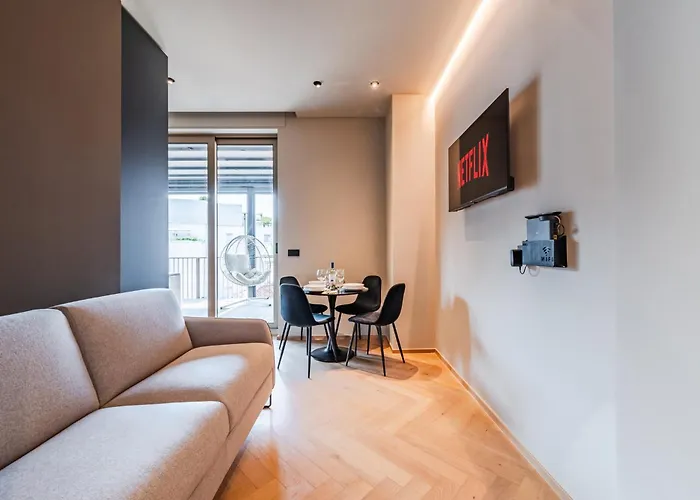 Appartamento Terrazza Con Jacuzzi E Vista Iconica Sul Duomo *