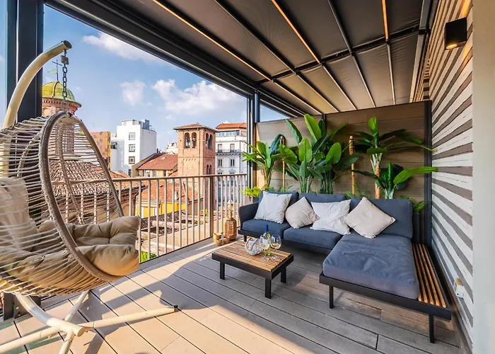Terrazza Con Jacuzzi E Vista Iconica Sul Duomo Appartamento *